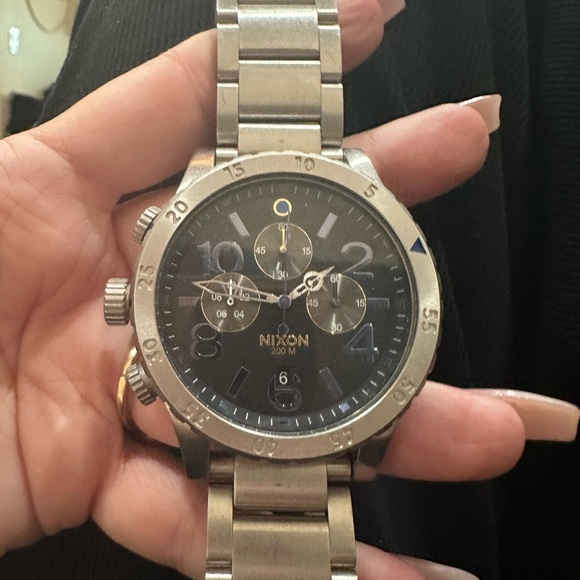 NIXON 51-30 silver watch